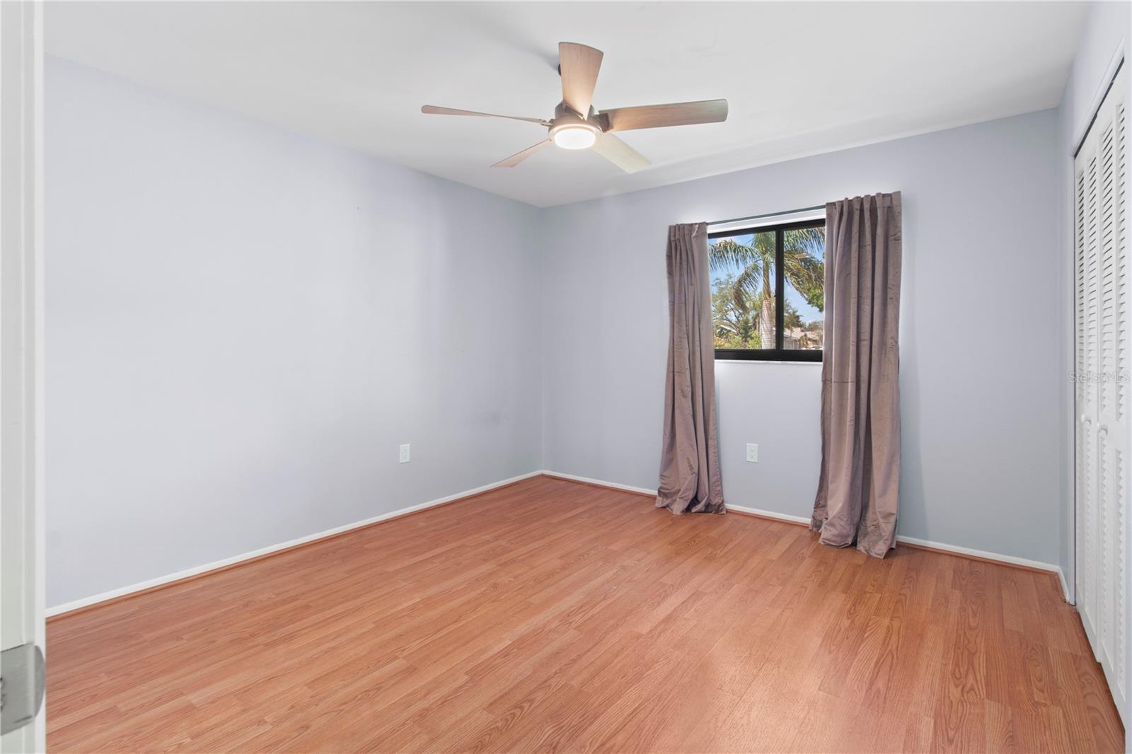 GLENBROOKE III - Residential