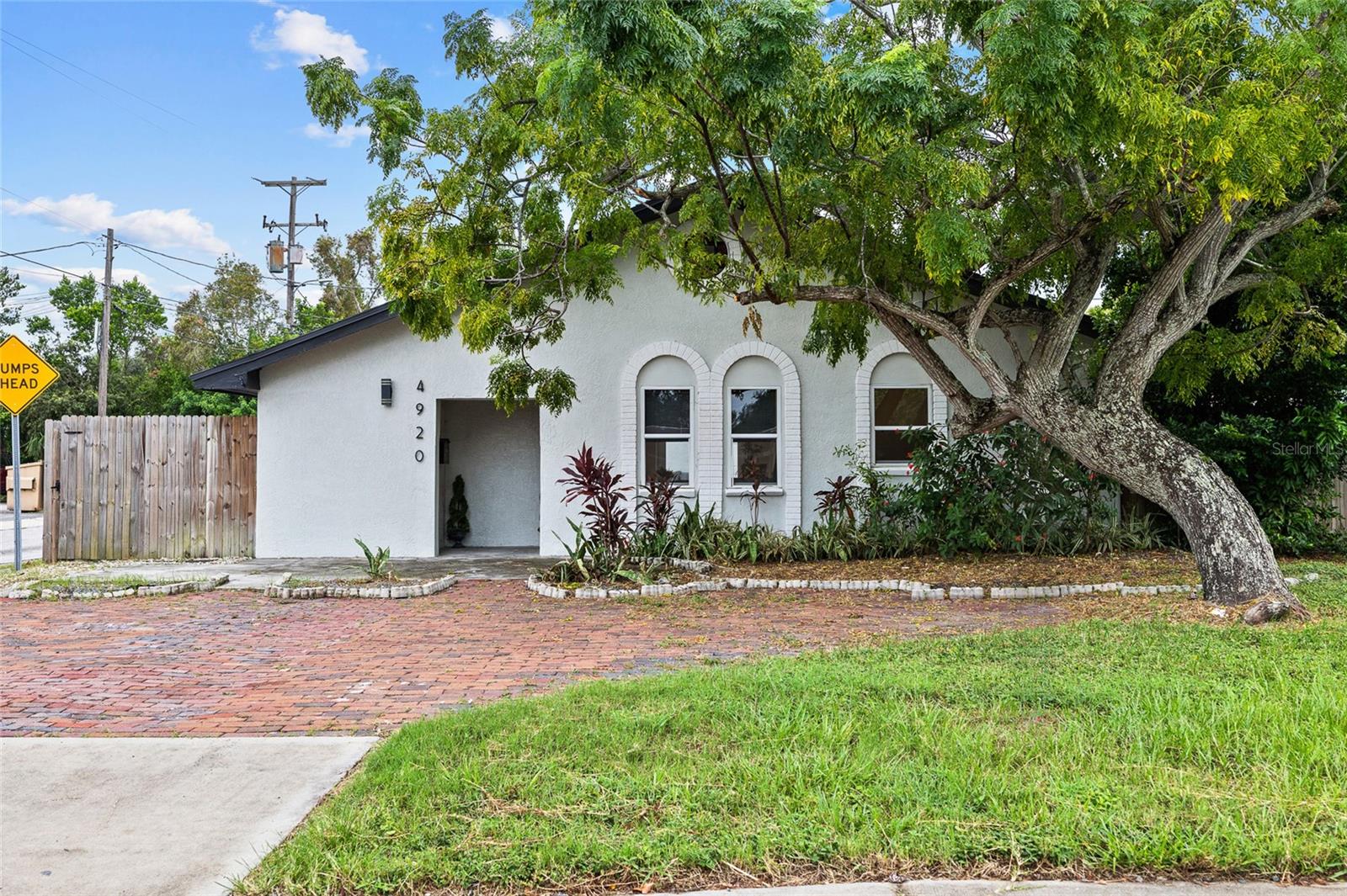 SUMMIT GROVE - Residential Lease