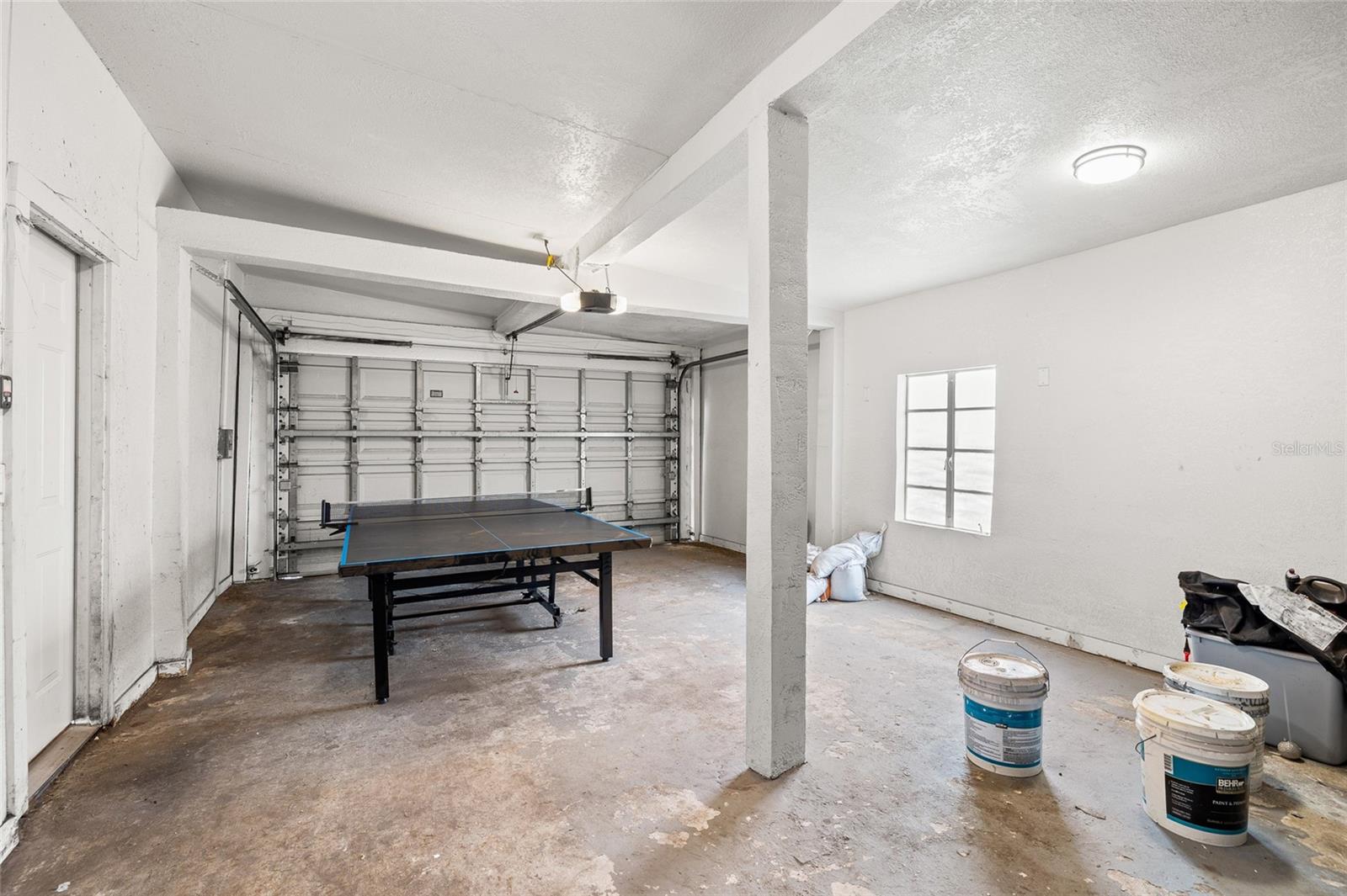 SUMMIT GROVE - Residential Lease