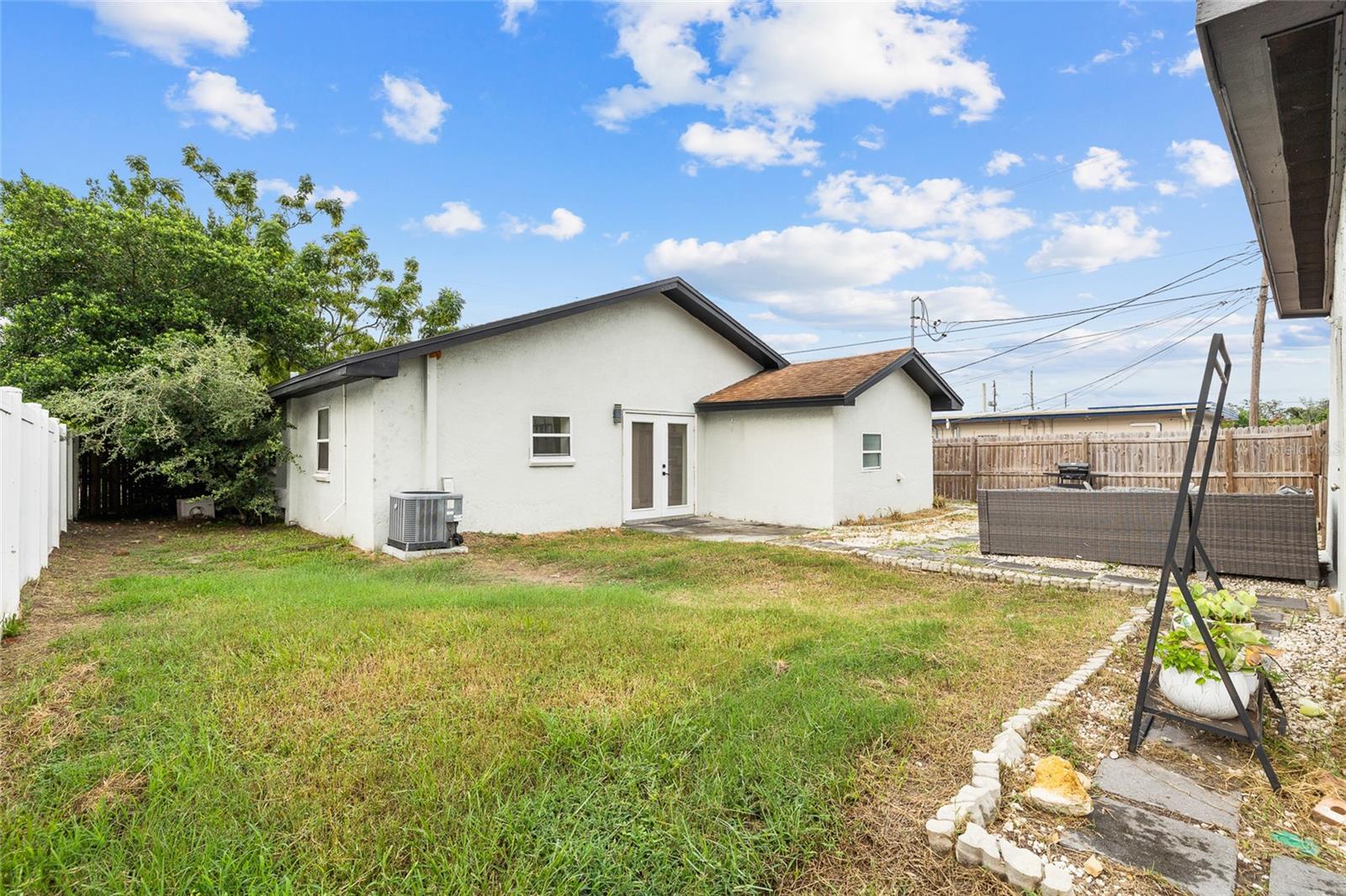 SUMMIT GROVE - Residential Lease