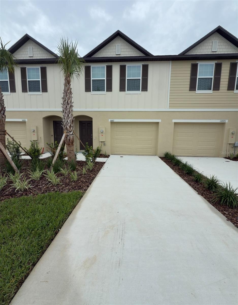 Welcome to this stunning 3-bedroom, 3-bathroom townhome with 1,694 sqft located in the highly sought-after community featuring a Lagoon Club, high-speed internet and cable included, plus full lawn maintenance. Enjoy a resort-style lifestyle with top-tier amenities, perfect for families or anyone looking for comfort and entertainment. Conveniently located near schools, shopping centers, and restaurants while offering the privacy and tranquility of a well-maintained neighborhood.