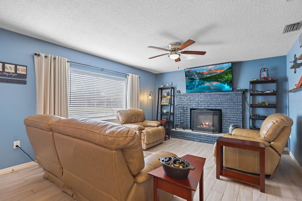 Photo of 1001 Alpine Drive, Brandon, FL 33510 (MLS # TB8460381)