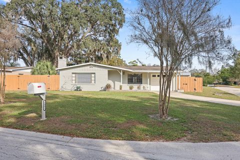 Photo of 1001 Alpine Drive, Brandon, FL 33510 (MLS # TB8460381)