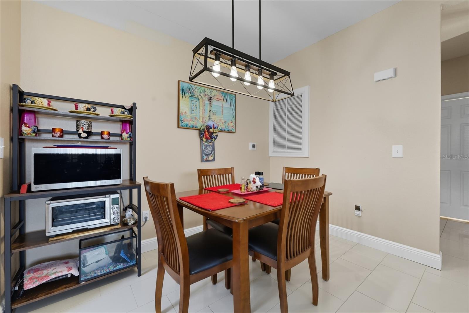 CENTRAL PARK ON LEE VISTA CONDOMINIUM - Residential
