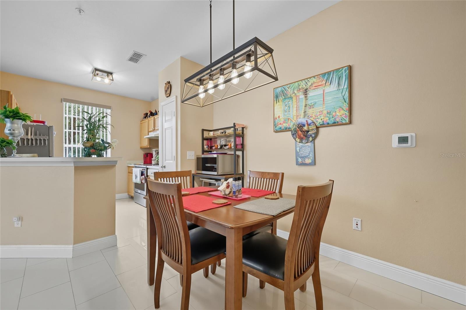CENTRAL PARK ON LEE VISTA CONDOMINIUM - Residential