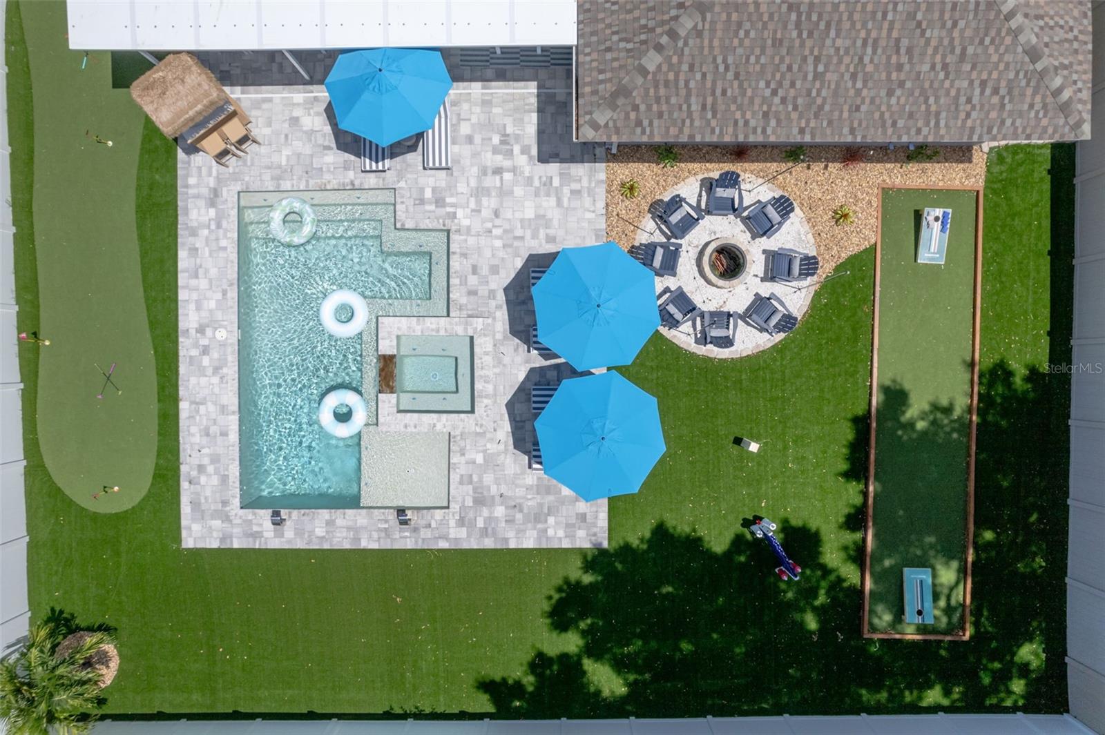 FOX COURT - Residential