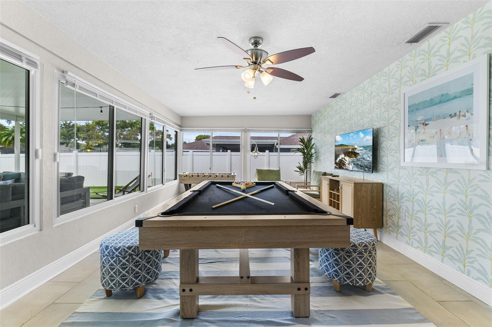 FOX COURT - Residential