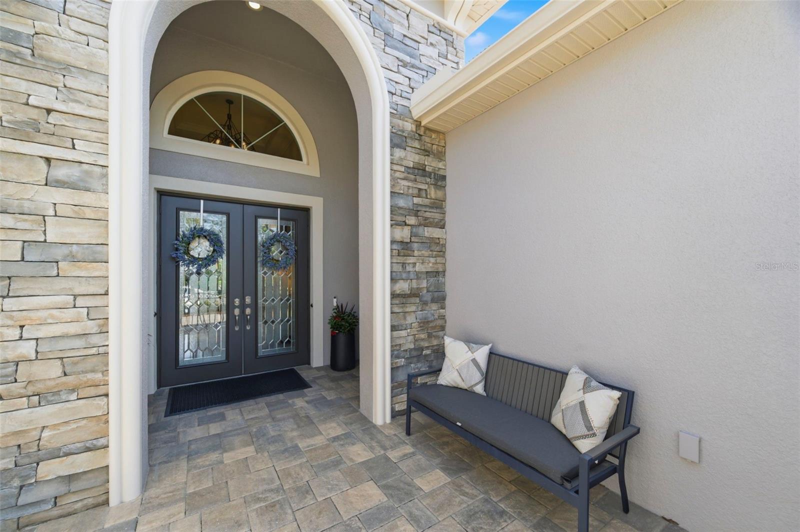 2552 OAKWOOD PRESERVE DRIVE