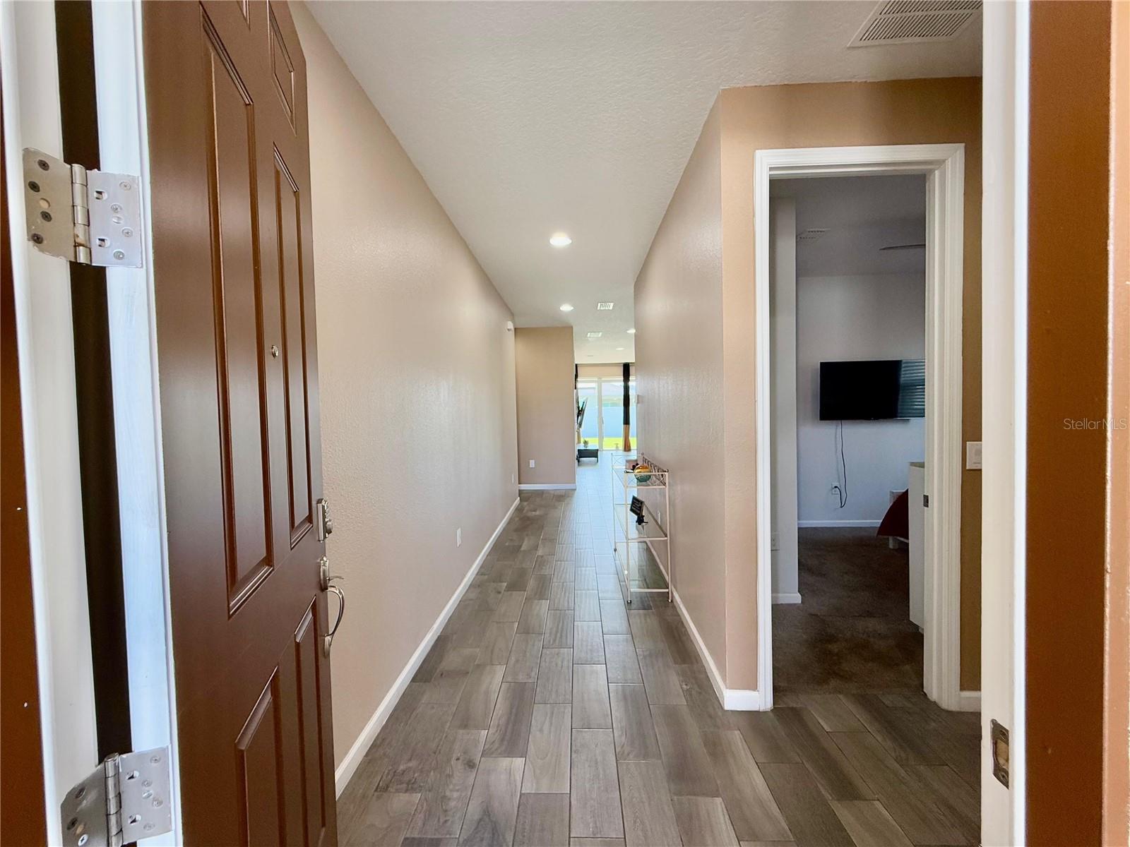 1685 GENTLE BREEZE DRIVE