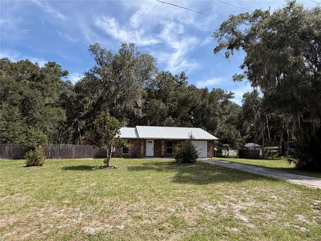 Photo of 217 SE 118th Avenue, Old Town, FL 32680 (MLS # GC542671)