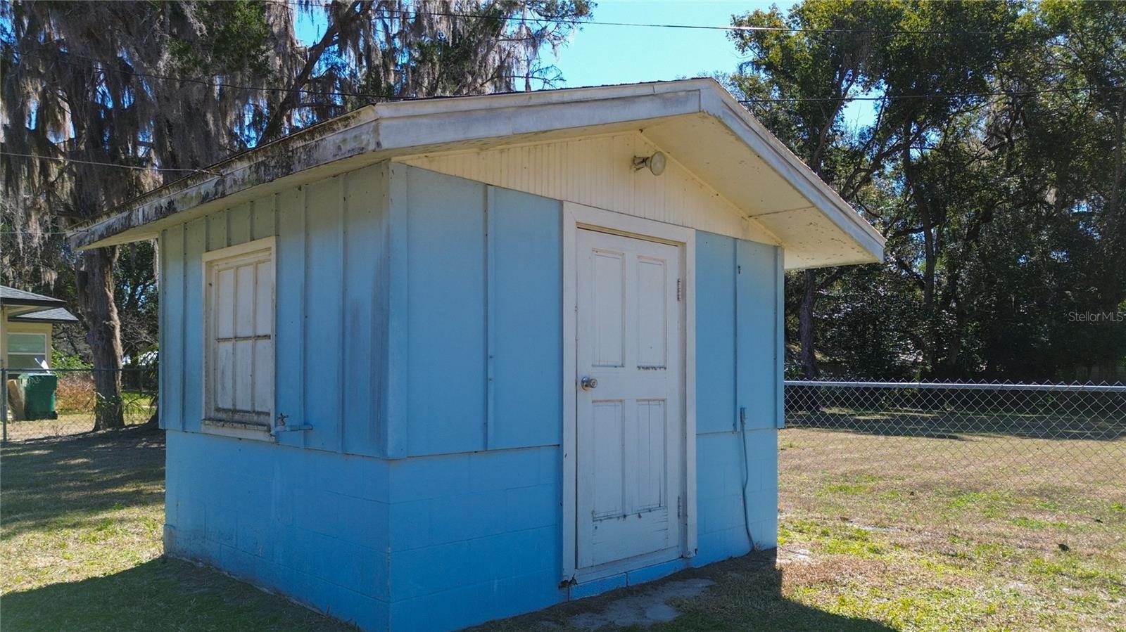 LADY LAKE CARLTORA - Residential