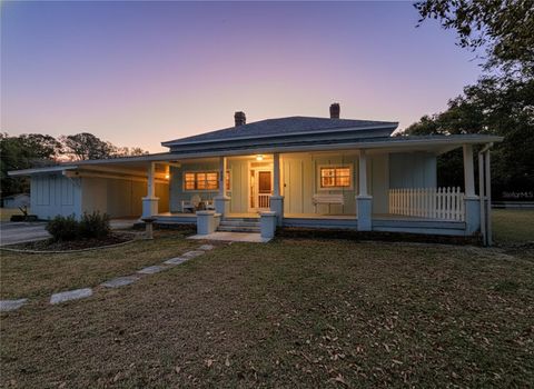 113 ROSEMARY AVENUE LADY LAKE FL 32159