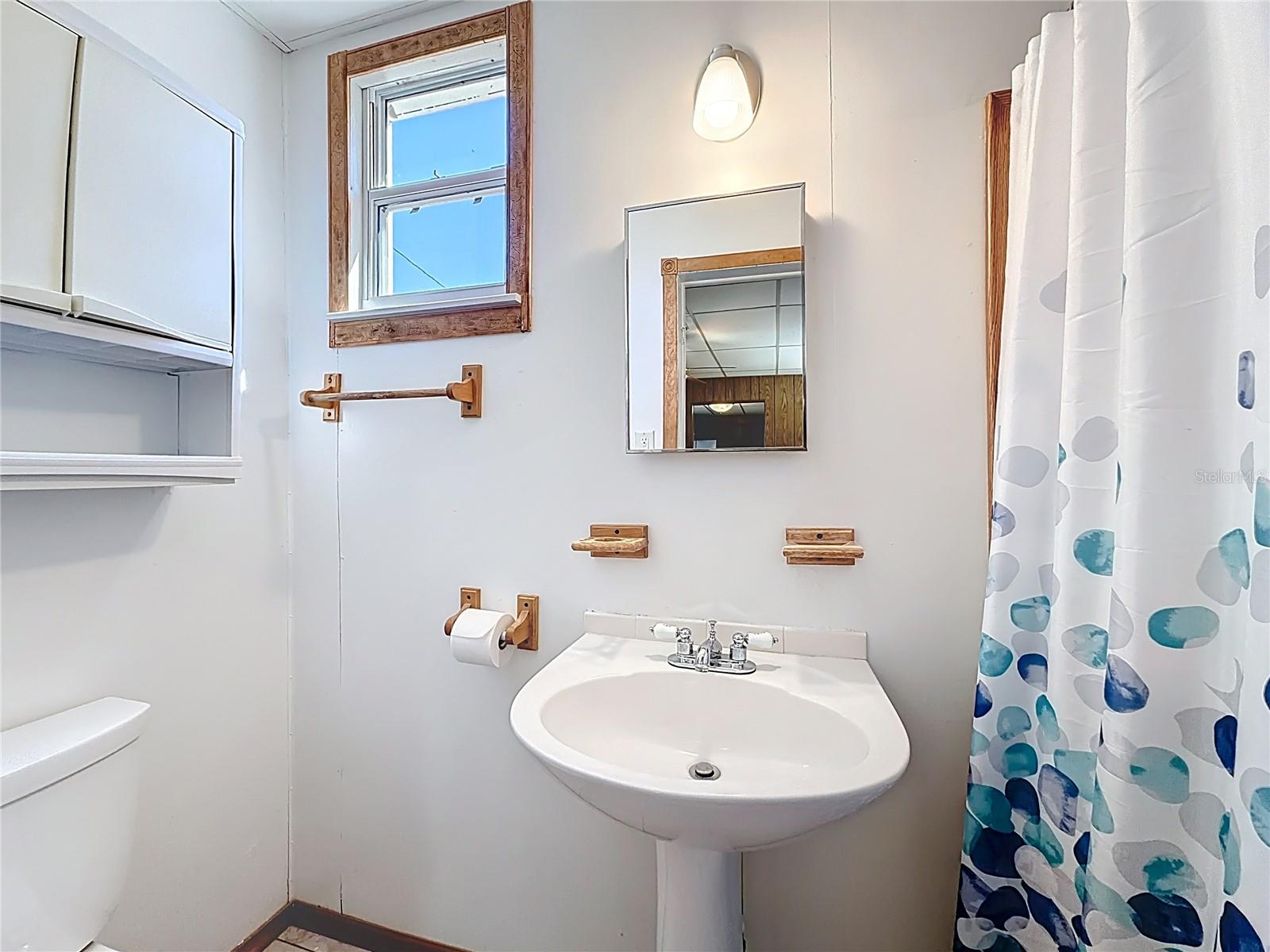 LADY LAKE CARLTORA - Residential