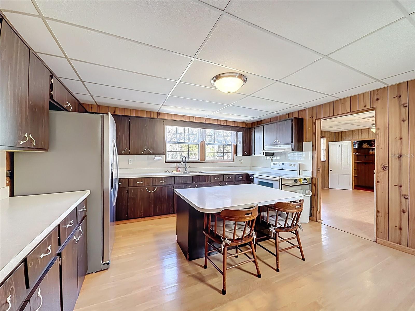 LADY LAKE CARLTORA - Residential