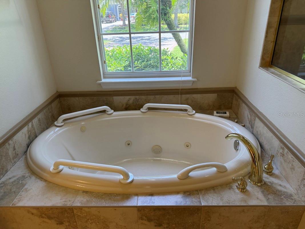 KISSIMMEE BAY - Residential