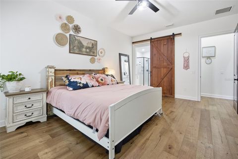 Tiny photo for 12052 SE 101st Court Road, Belleview, FL 34420 (MLS # OM715526)