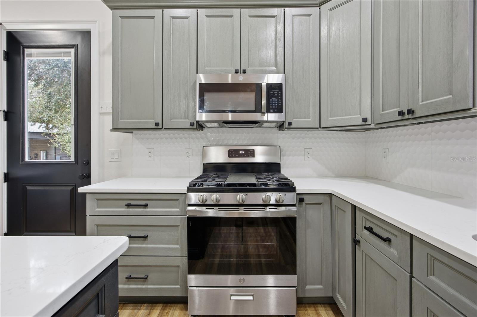 AVONLEA PH 01 & 02 - Residential