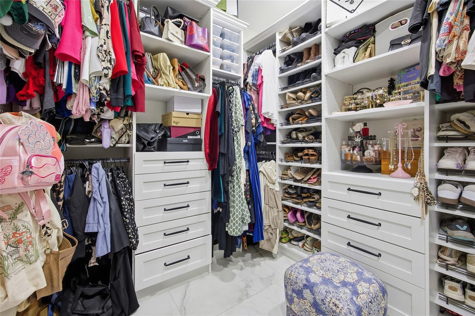 AVONLEA PH 01 & 02 - Residential