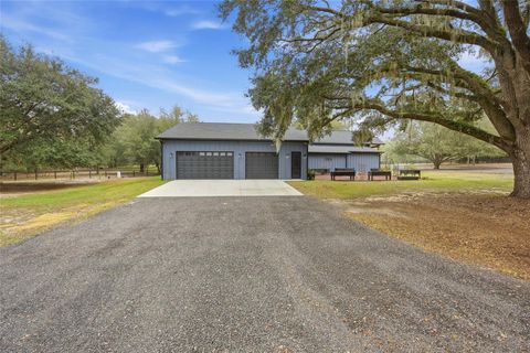 Tiny photo for 12052 SE 101st Court Road, Belleview, FL 34420 (MLS # OM715526)