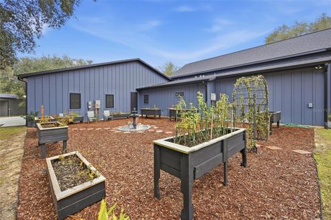 Tiny photo for 12052 SE 101st Court Road, Belleview, FL 34420 (MLS # OM715526)