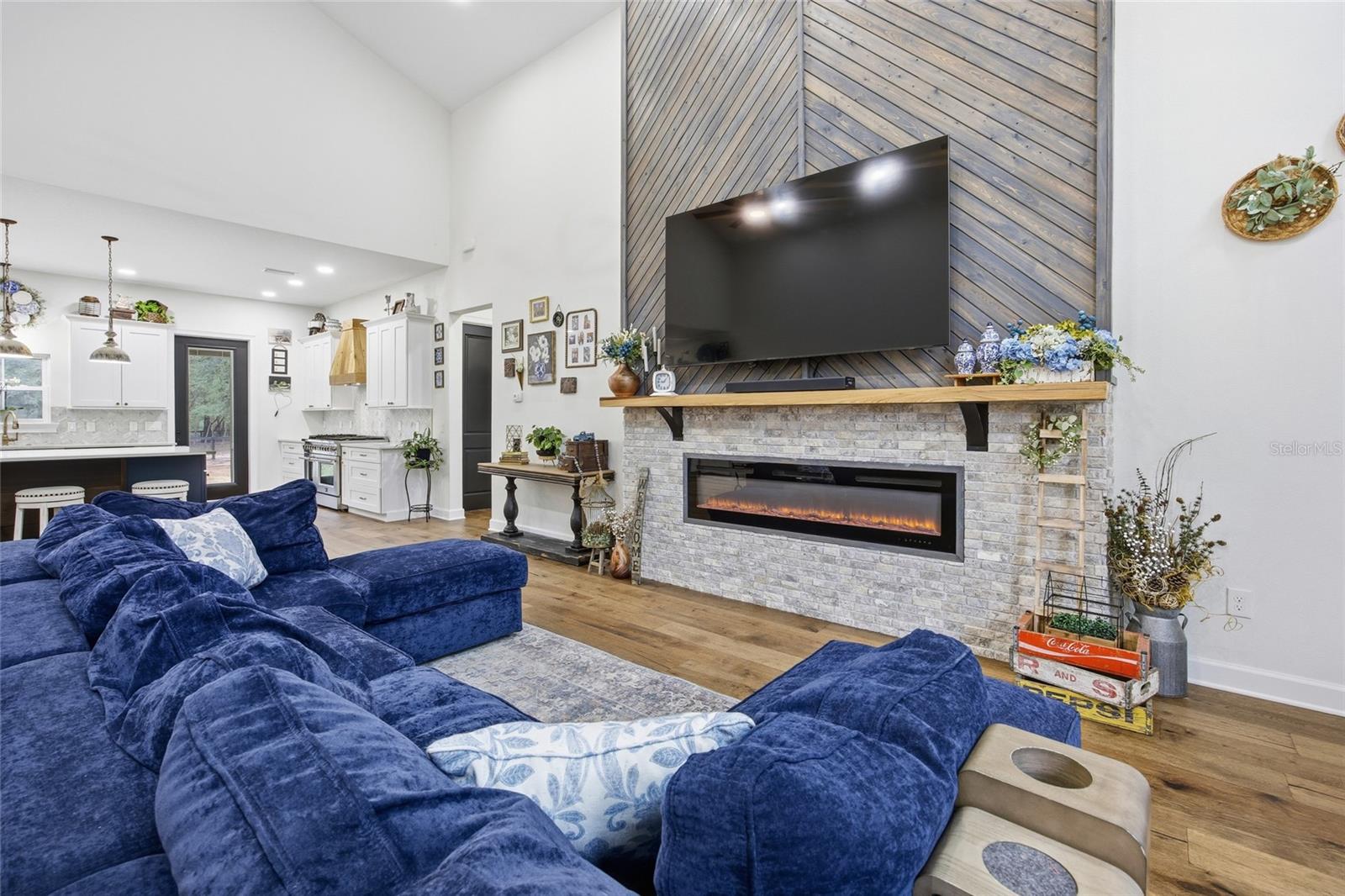 AVONLEA PH 01 & 02 - Residential