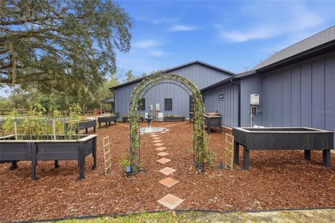 Tiny photo for 12052 SE 101st Court Road, Belleview, FL 34420 (MLS # OM715526)