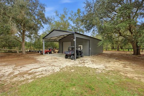 Tiny photo for 12052 SE 101st Court Road, Belleview, FL 34420 (MLS # OM715526)