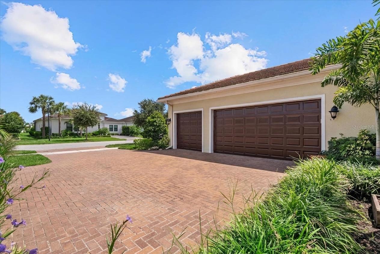 4823 PASTEL COURT, SARASOTA, FL, 34240 3 4823 PASTEL COURT