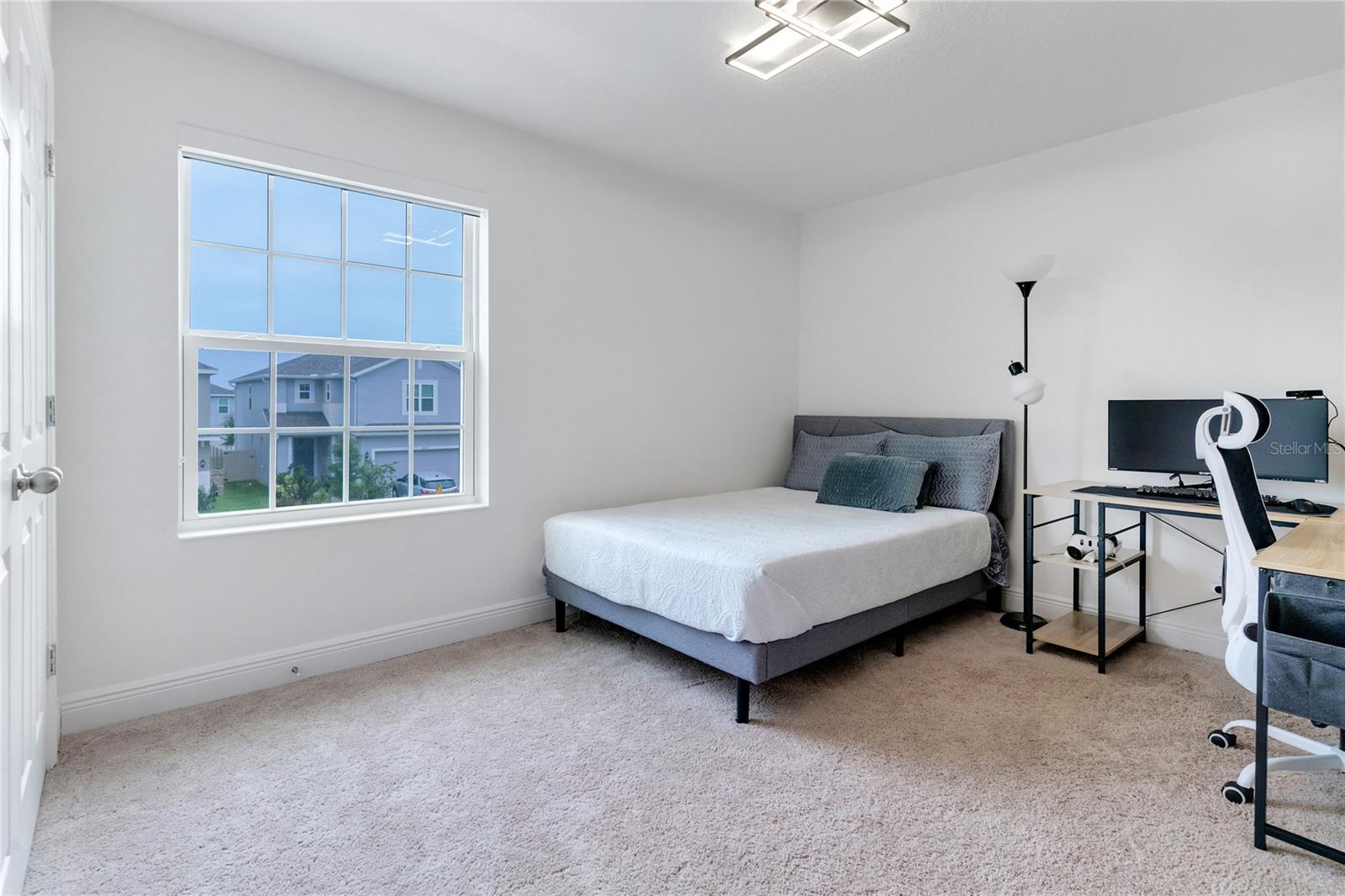 RIDGEVIEW PH 4 - Residential Lease