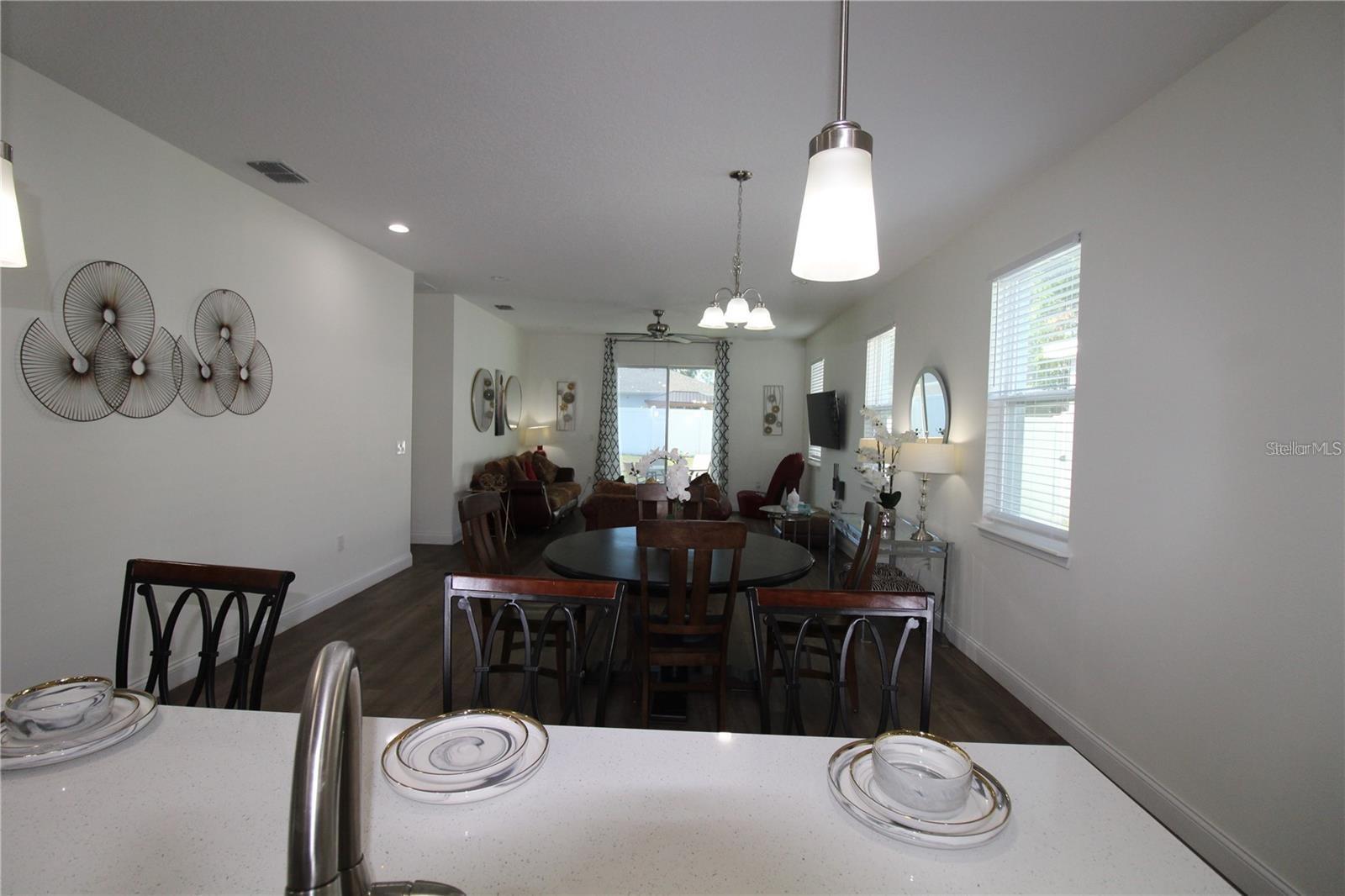 LAKE WAYMAN HEIGHTS LAKE ADD - Residential Lease