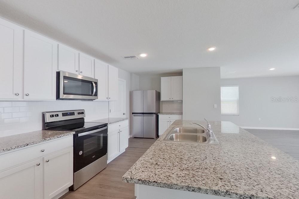 OCALA CROSSINGS - Residential Lease