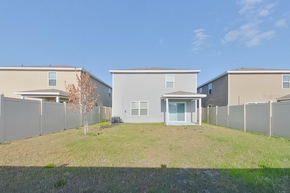 OCALA CROSSINGS - Residential Lease