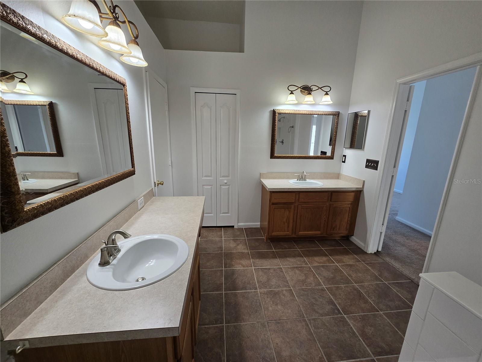 SOUTH RIDGE PH 3 - Residential Lease