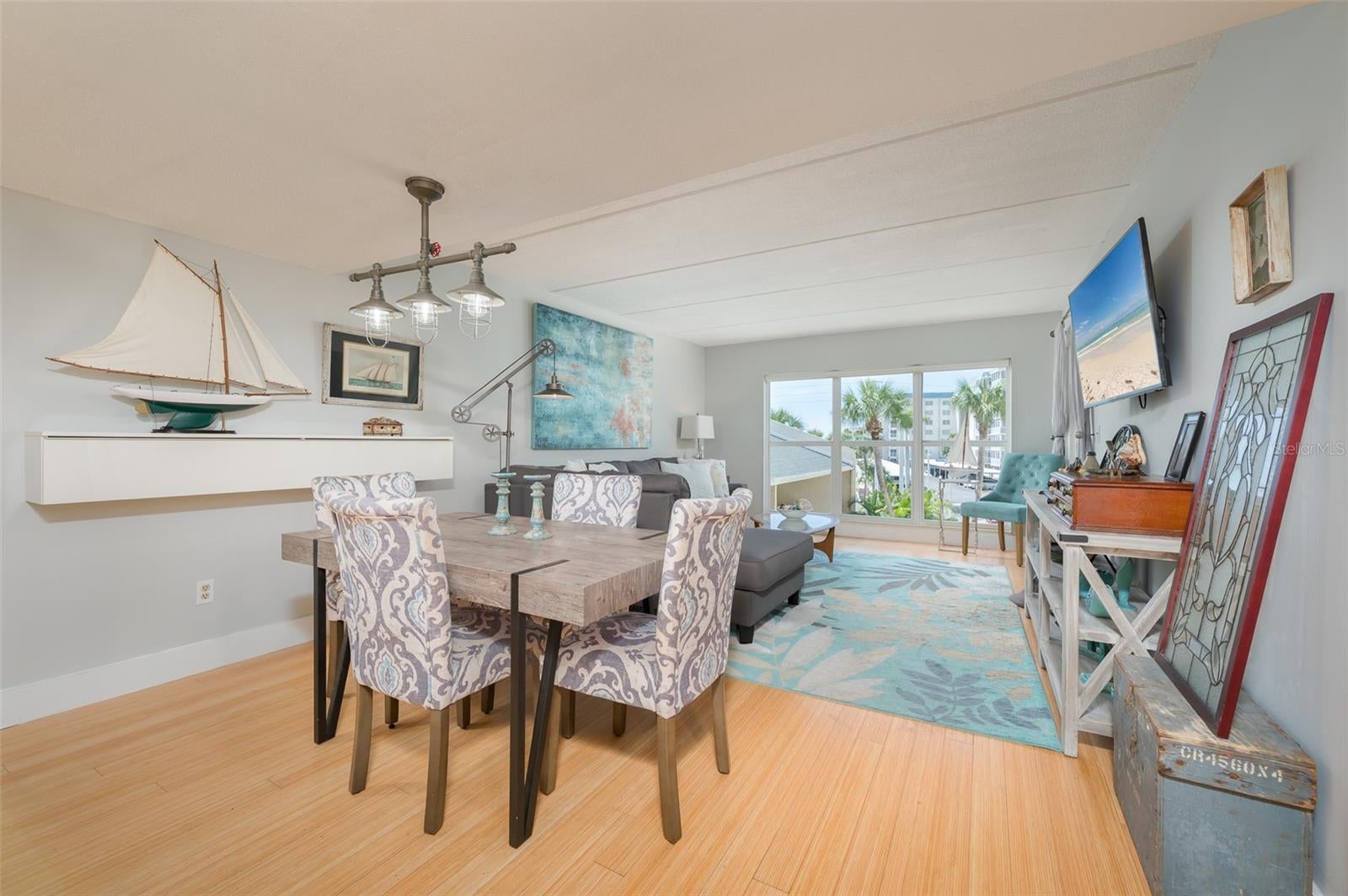 845 BENJAMIN FRANKLIN DRIVE 302