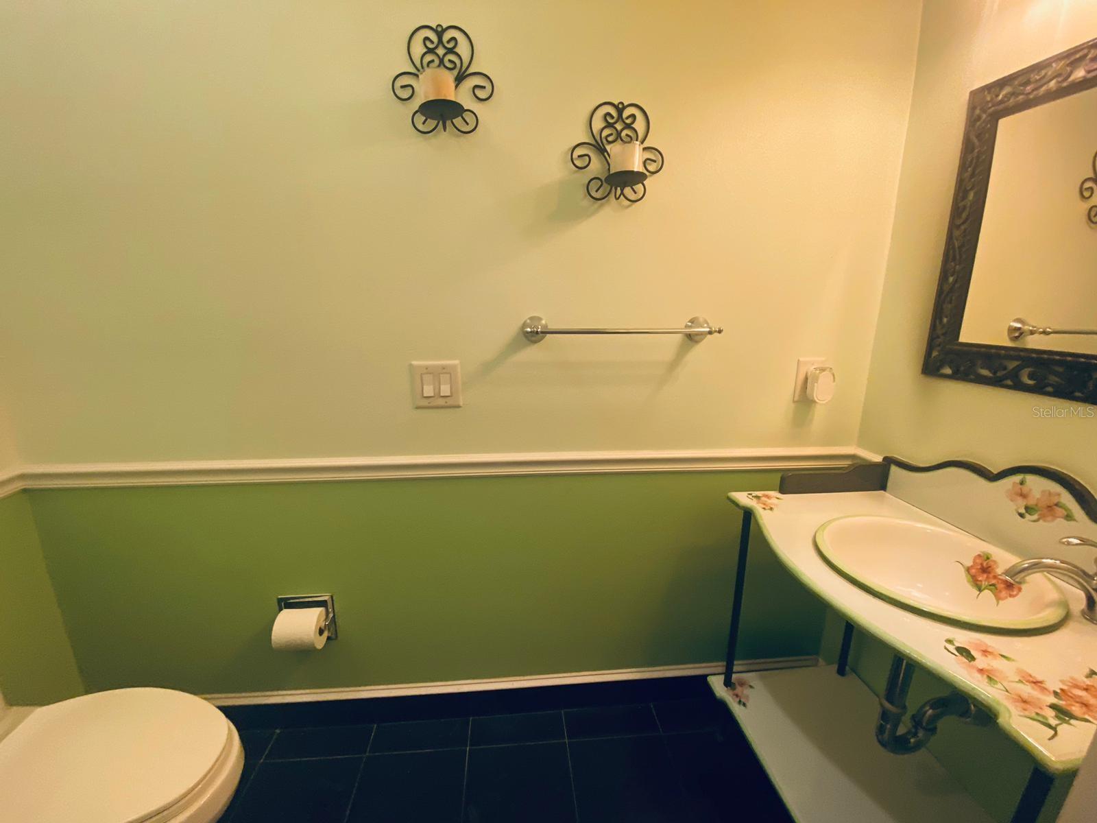 CARILLON TR 301 AT - Residential Lease