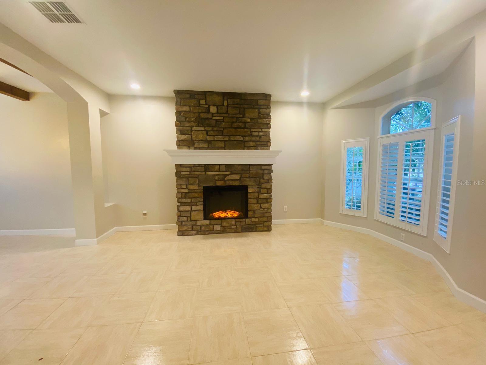 CARILLON TR 301 AT - Residential Lease