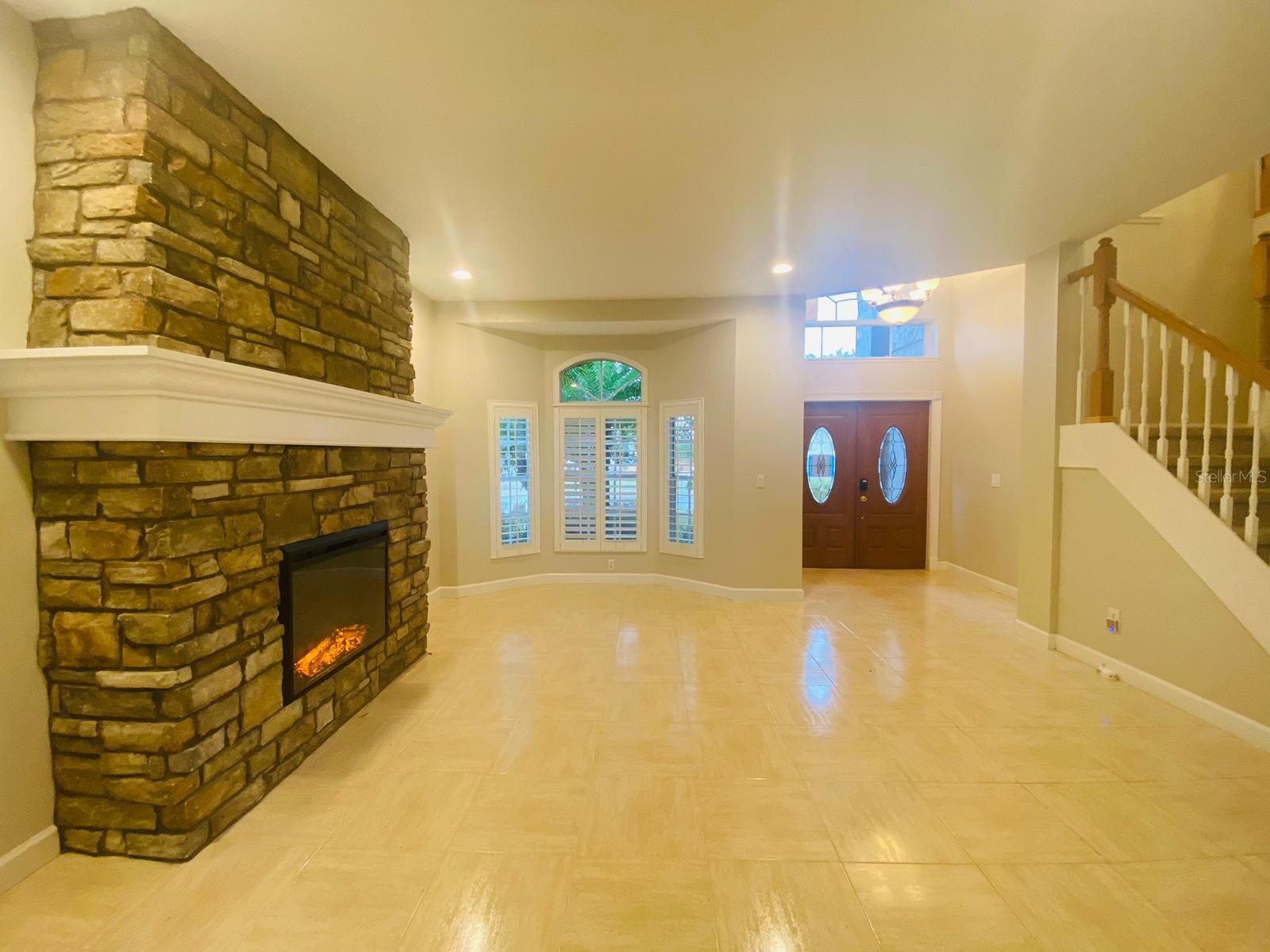 CARILLON TR 301 AT - Residential Lease