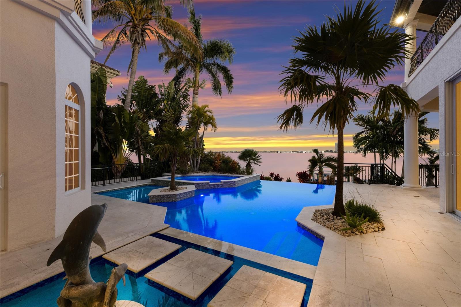 1418 JOHN RINGLING PARKWAY