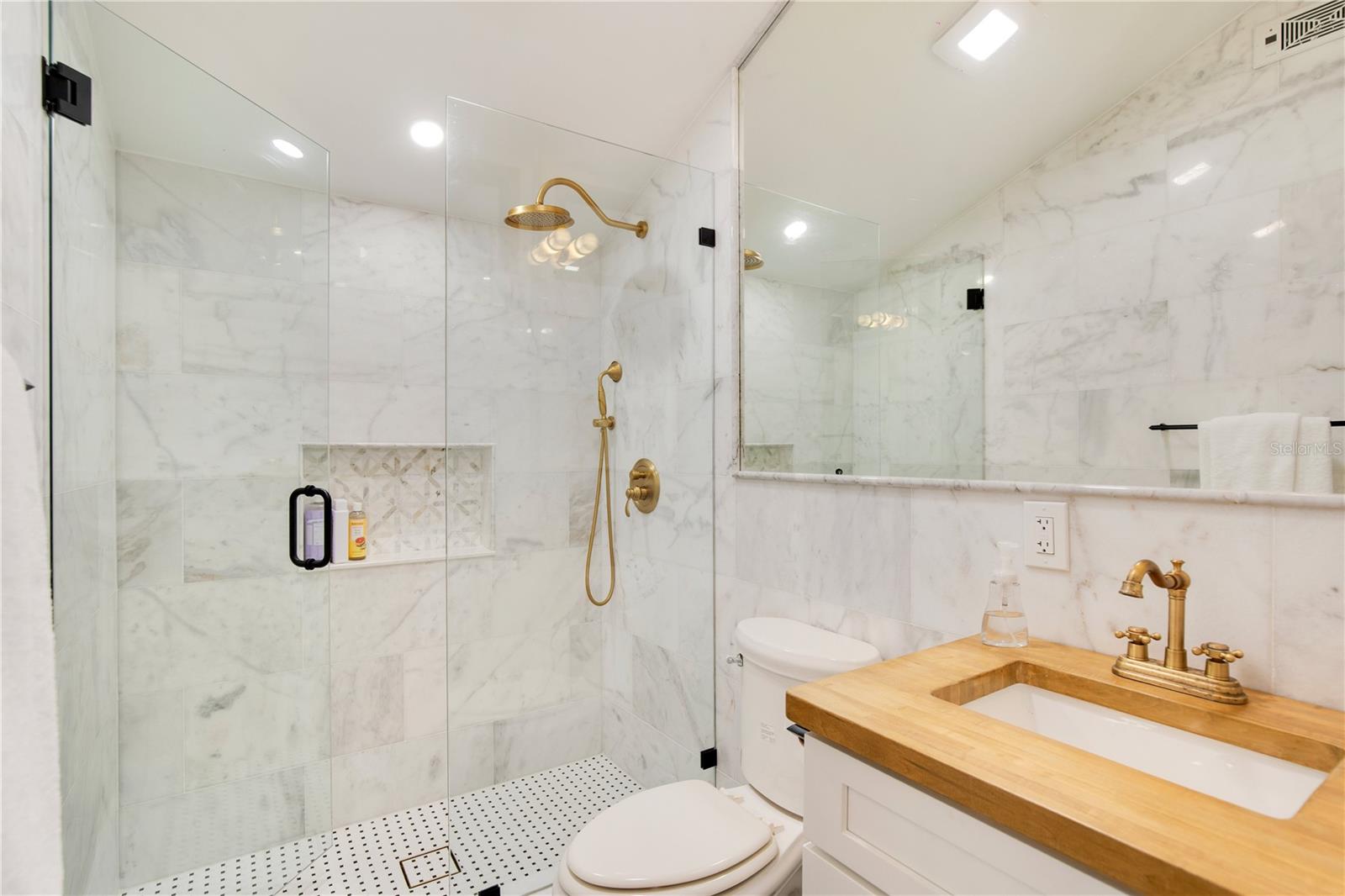 BOUSTAN A REP 49 13 - Residential