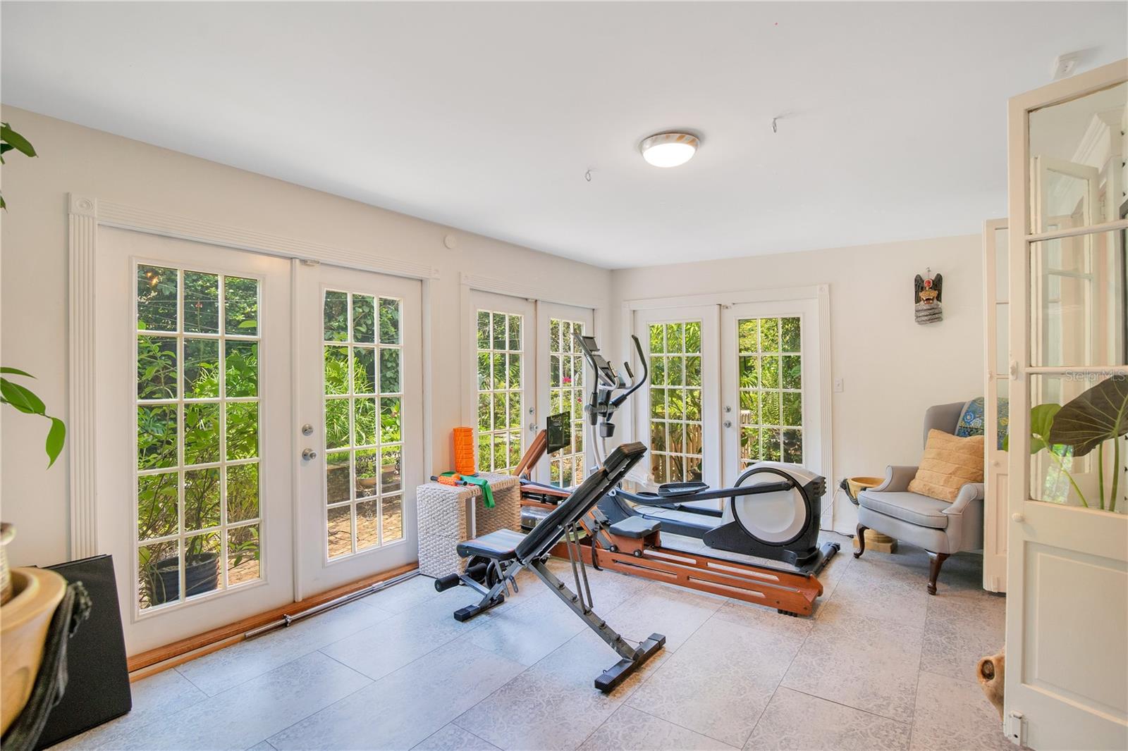 BOUSTAN A REP 49 13 - Residential