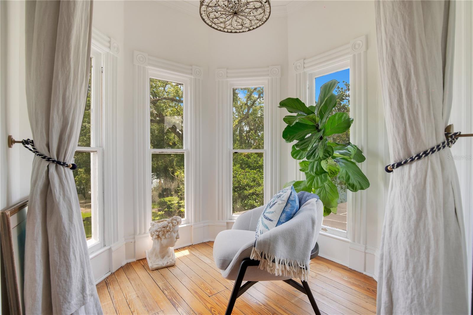 BOUSTAN A REP 49 13 - Residential