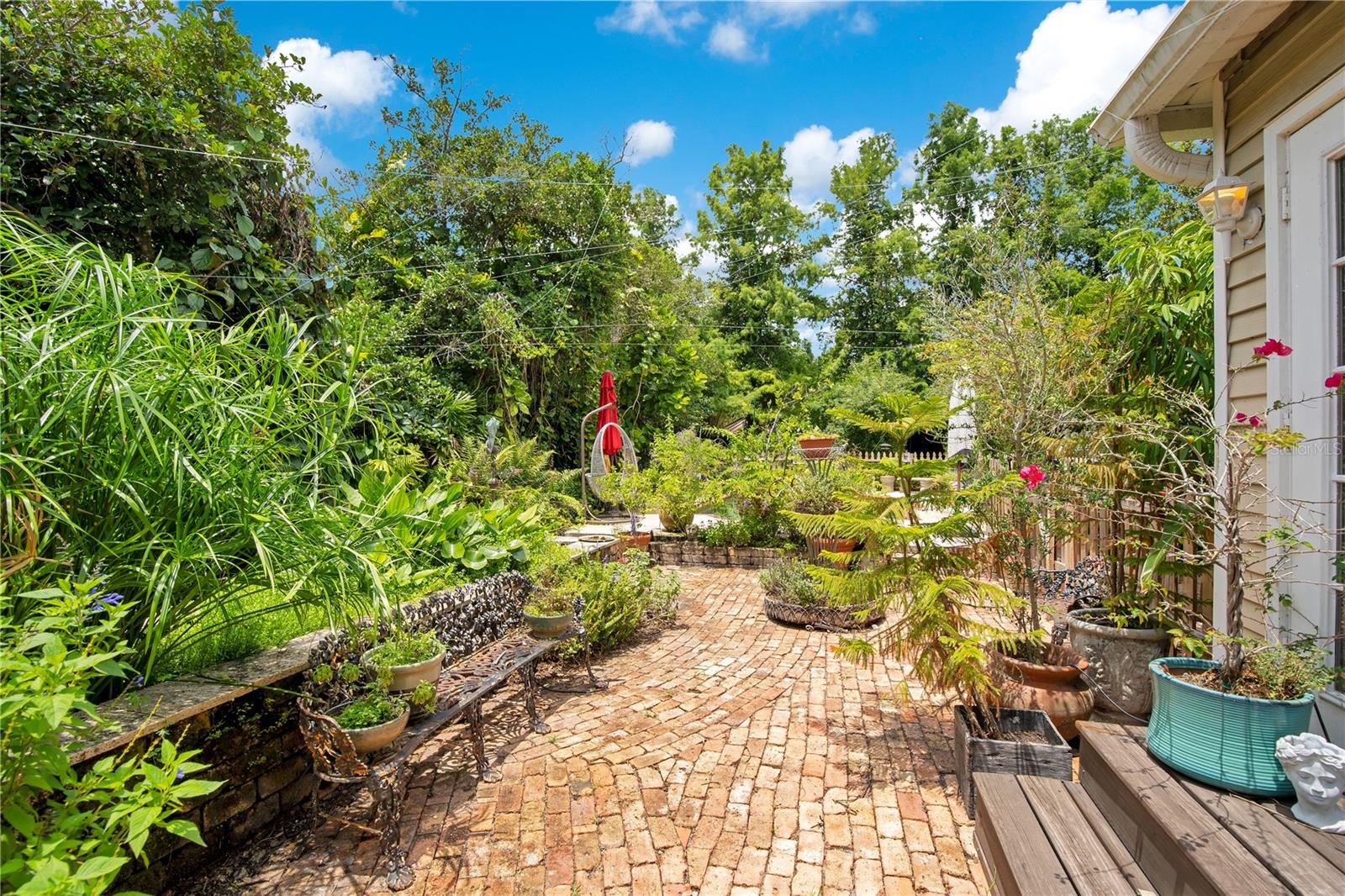 BOUSTAN A REP 49 13 - Residential