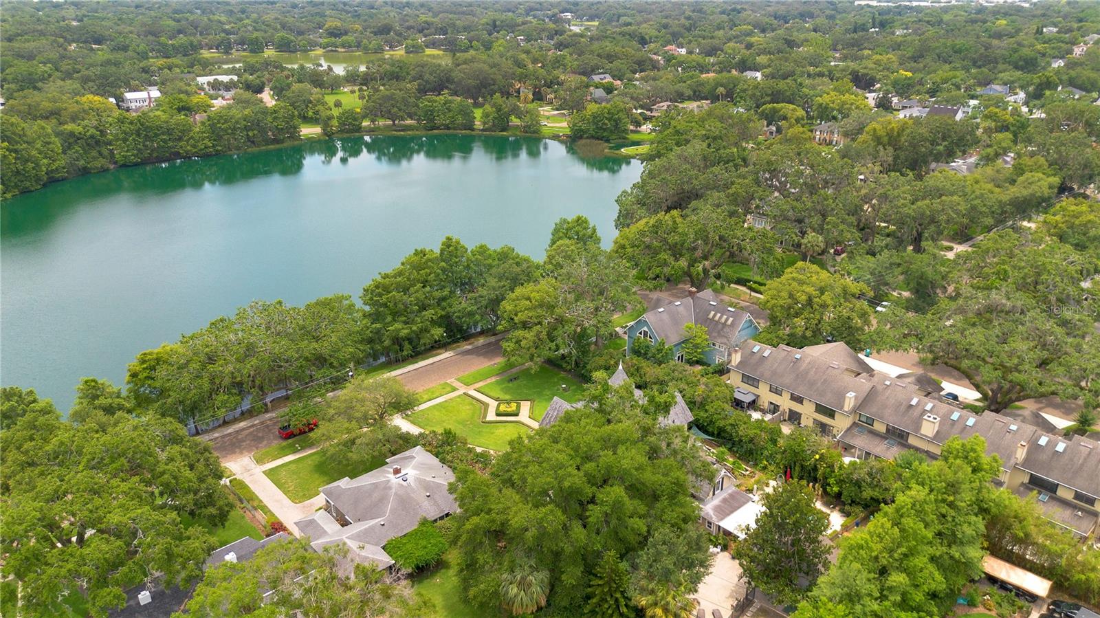 BOUSTAN A REP 49 13 - Residential