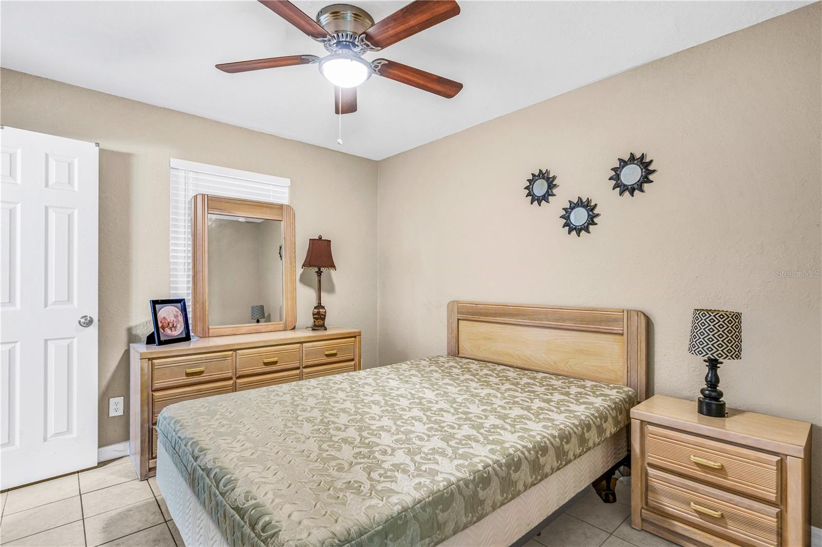 HAWLEY - Residential