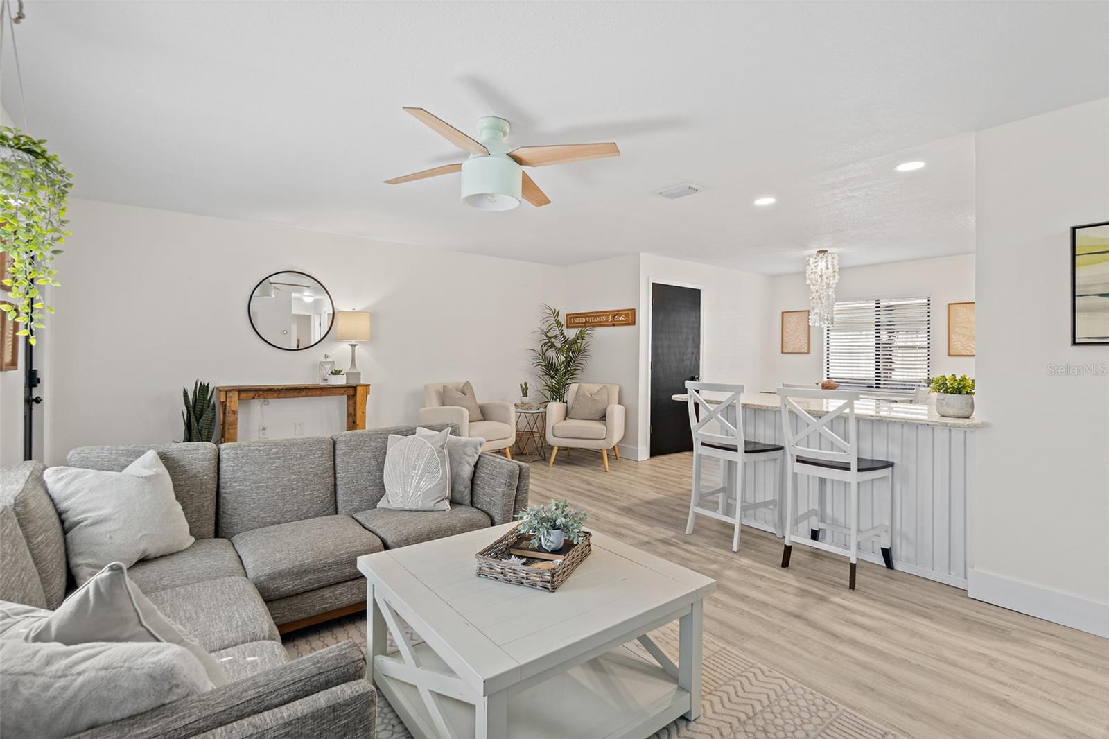 AVON BY SEA - Residential