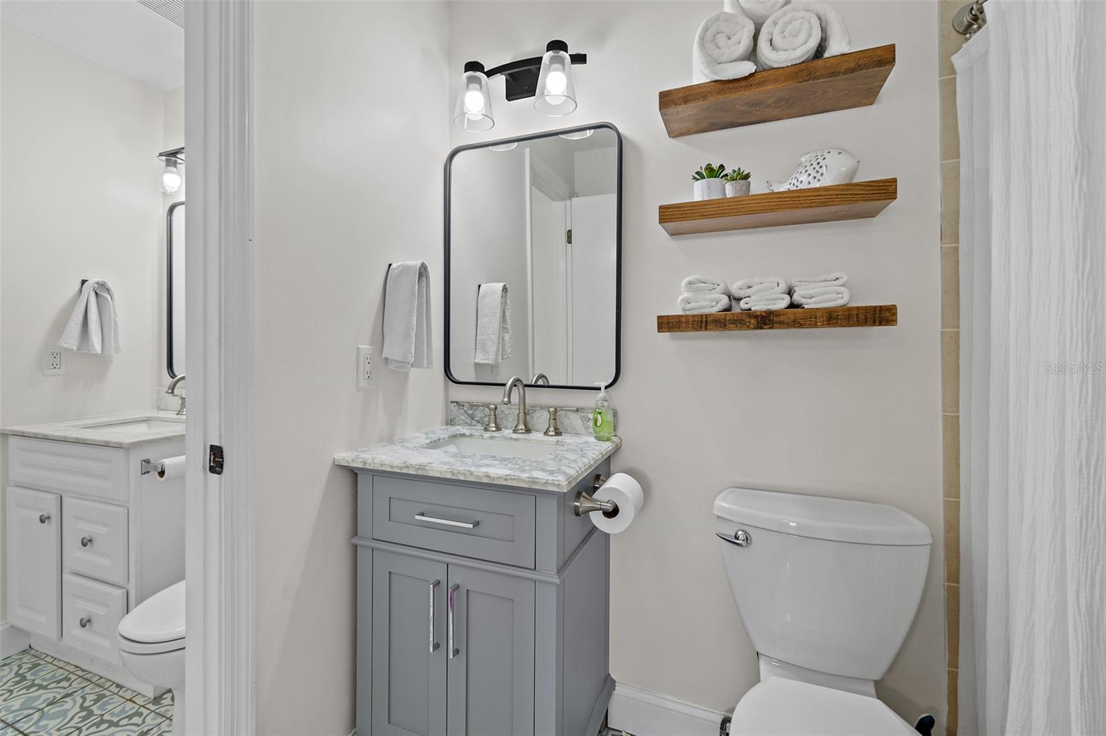 AVON BY SEA - Residential