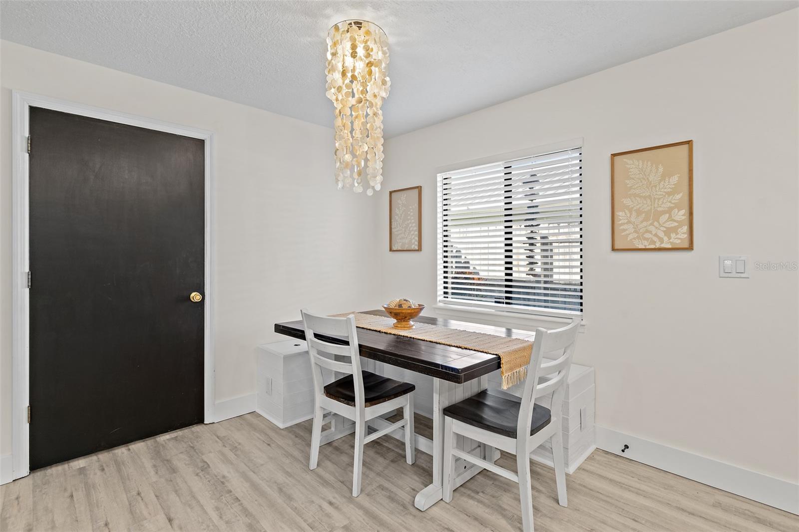 AVON BY SEA - Residential