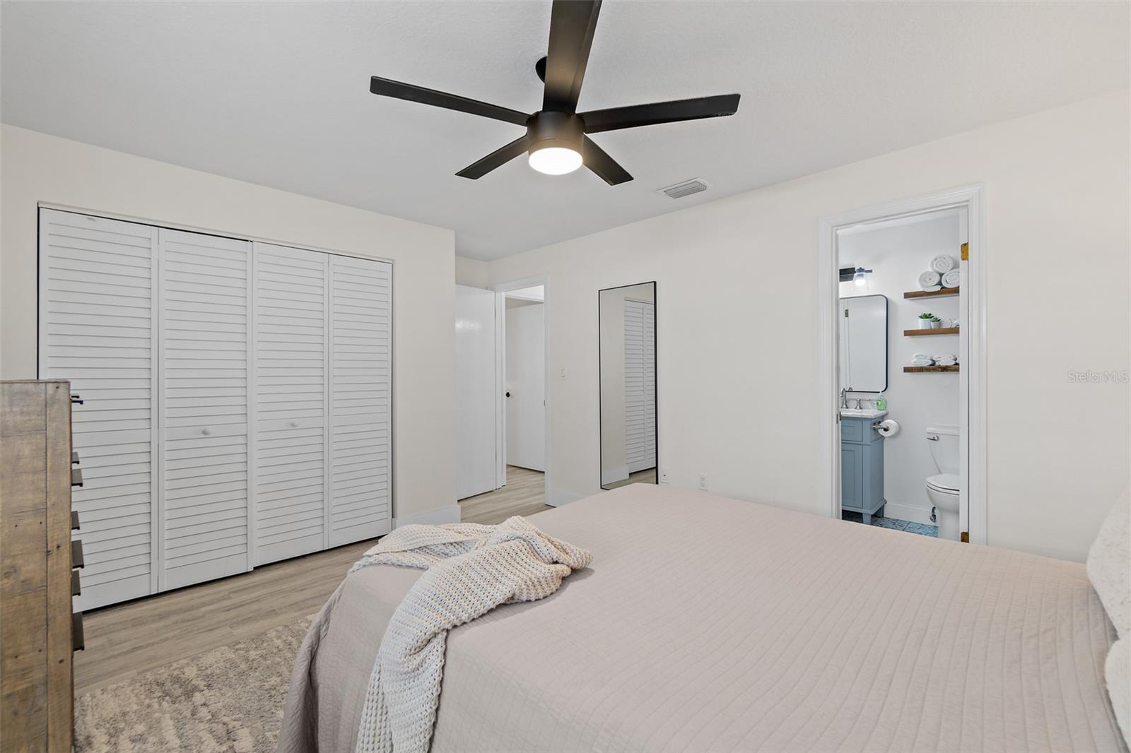 AVON BY SEA - Residential