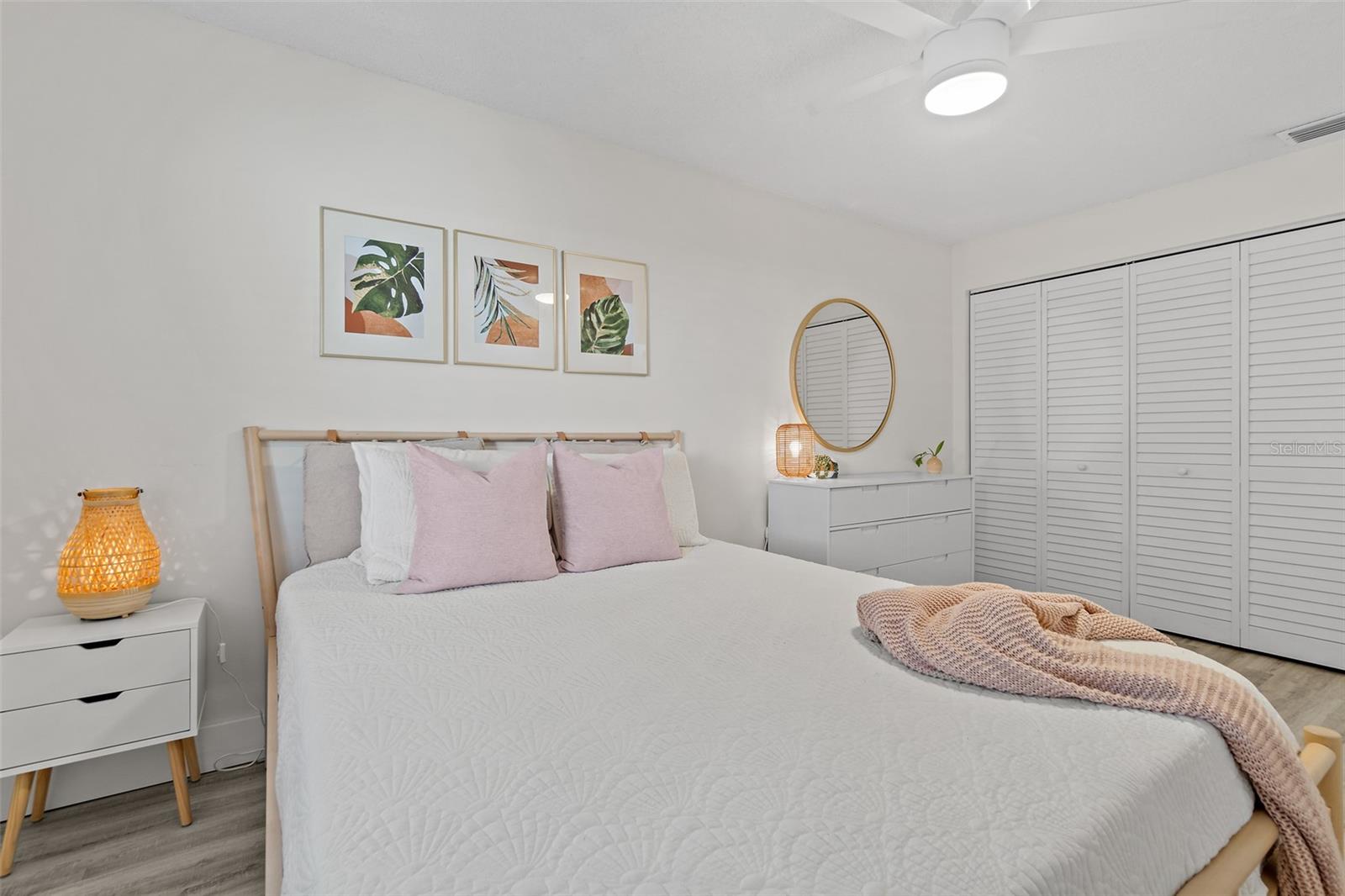 AVON BY SEA - Residential