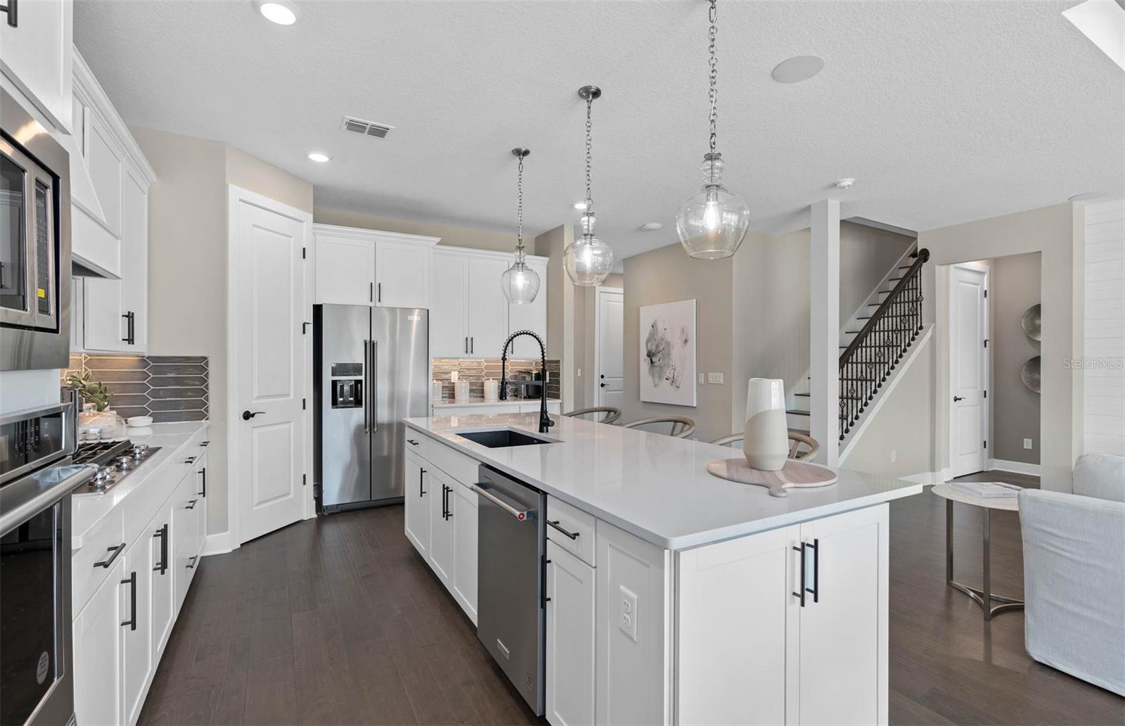 WILLOW RIDGE - Residential
